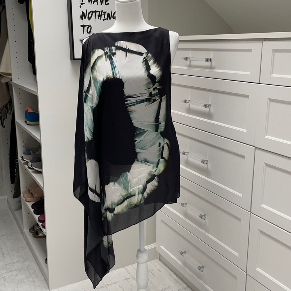 Halston Heritage asymmetrical scarf top, Size M, print